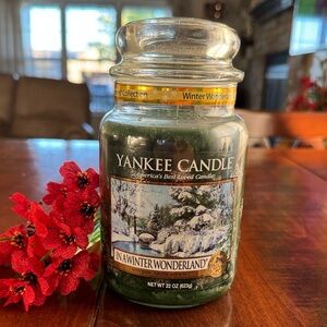 Yankee Candle In a Winter Wonderland Green Jar